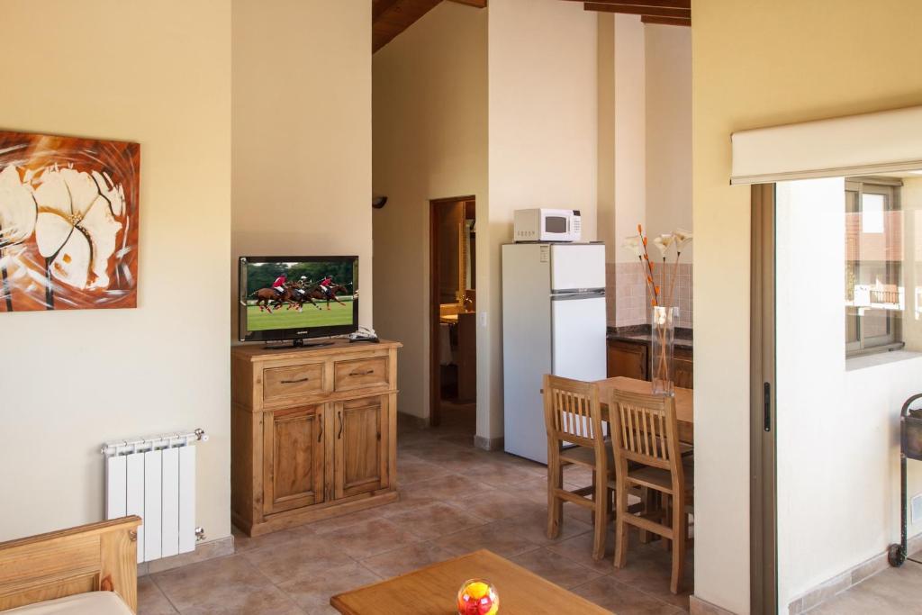 Superior One-Bedroom Apartment