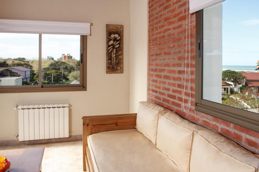 Superior One-Bedroom Apartment